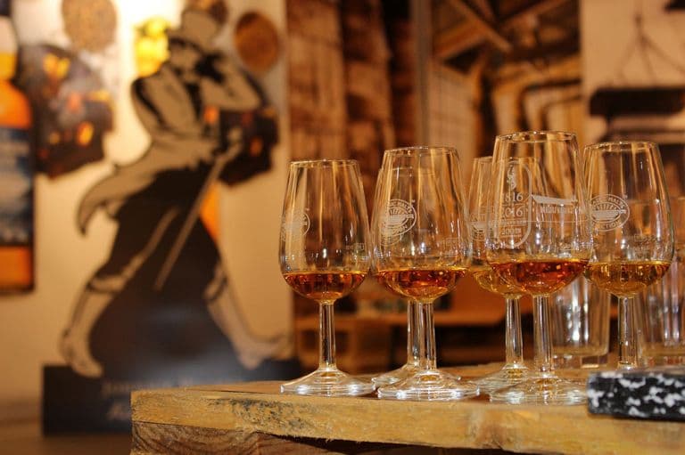 Luxury and private whisky tasting – Glasshouse Hotel