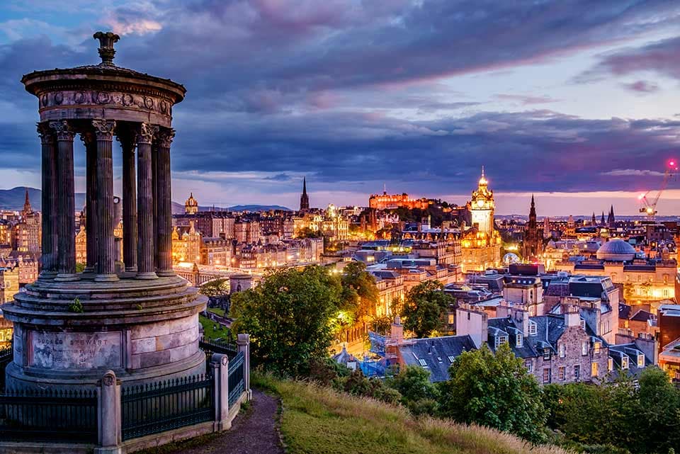 Valentine’s Day in Edinburgh: a guide to an unforgettable romantic celebration